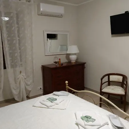 Az. Agrituristica U'spigu * גרלנדה