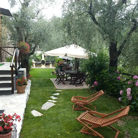 Az. Agrituristica U'spigu 度假居 *